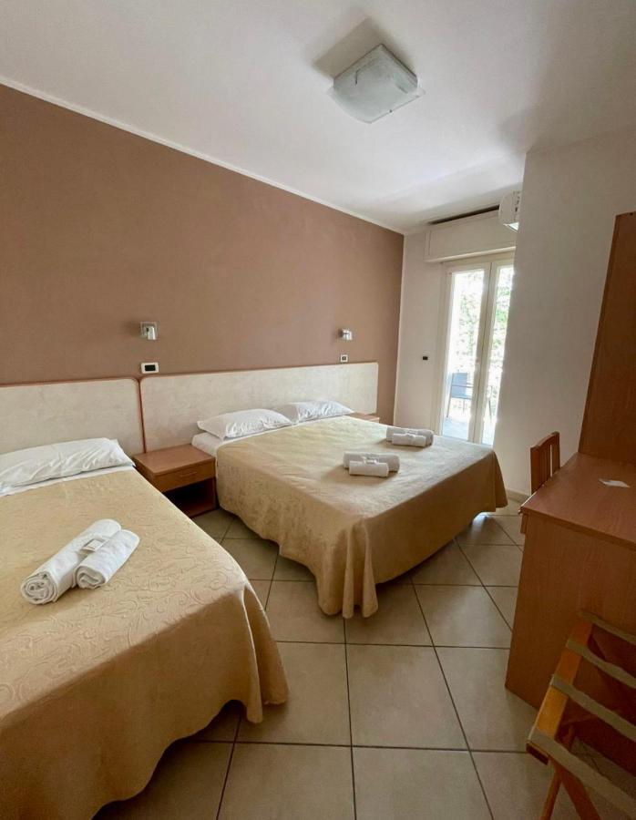 Favorita 3* Cesenatico
